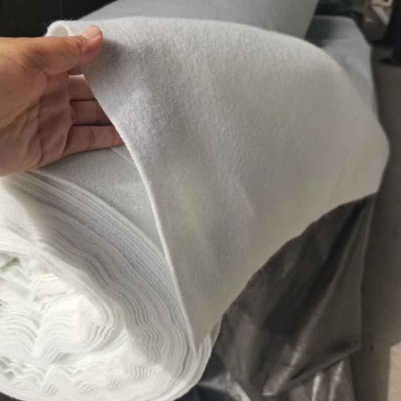 Нетканый геотекстиль, изготовленный методом иглопробивания