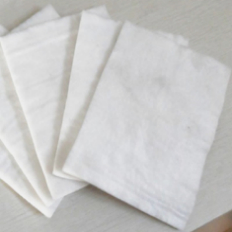 Полиэфирный спанбонд иглопробивной геотекстиль