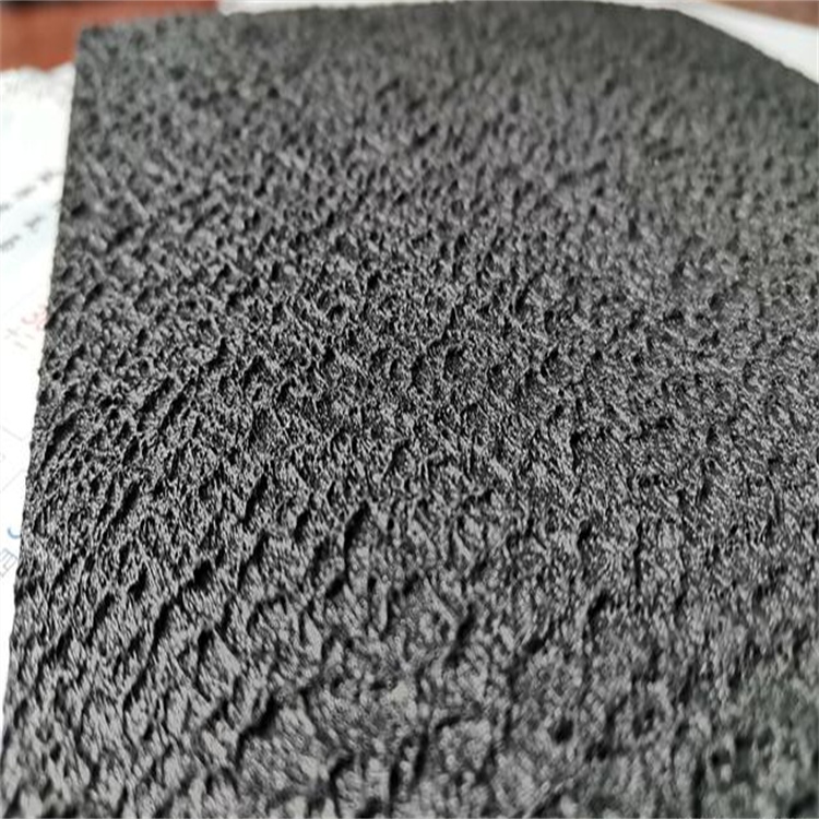 single textured geomembrane