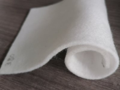 Полипропиленовый волокнистый геотекстиль