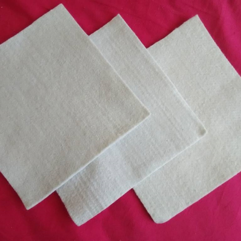 Геотекстиль из полиэфирного штапельного волокна