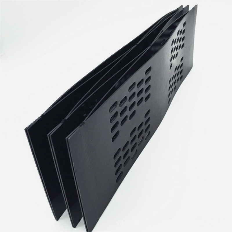 Honeycomb geocell for slope protection