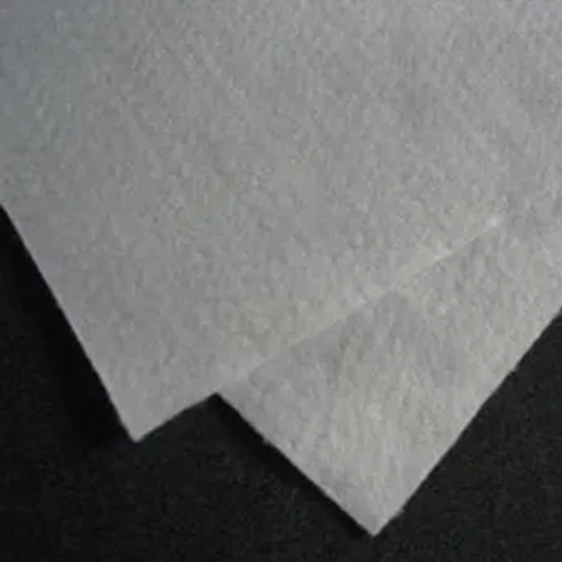 Polyester-glass fiber geocomposite