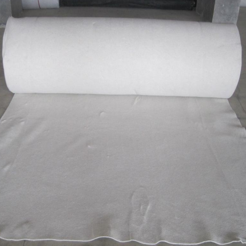 Anti-cracking geotextile