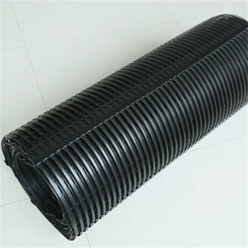 Одноосная растягивающая пластичная геосетка