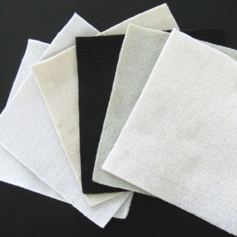 Hot-rolled polypropylene geotextile